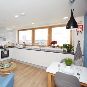 Bronze Plus En Suite - Image 4